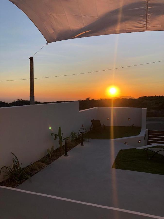 Lejardin Suites Santorini Πύργος Εξωτερικό φωτογραφία