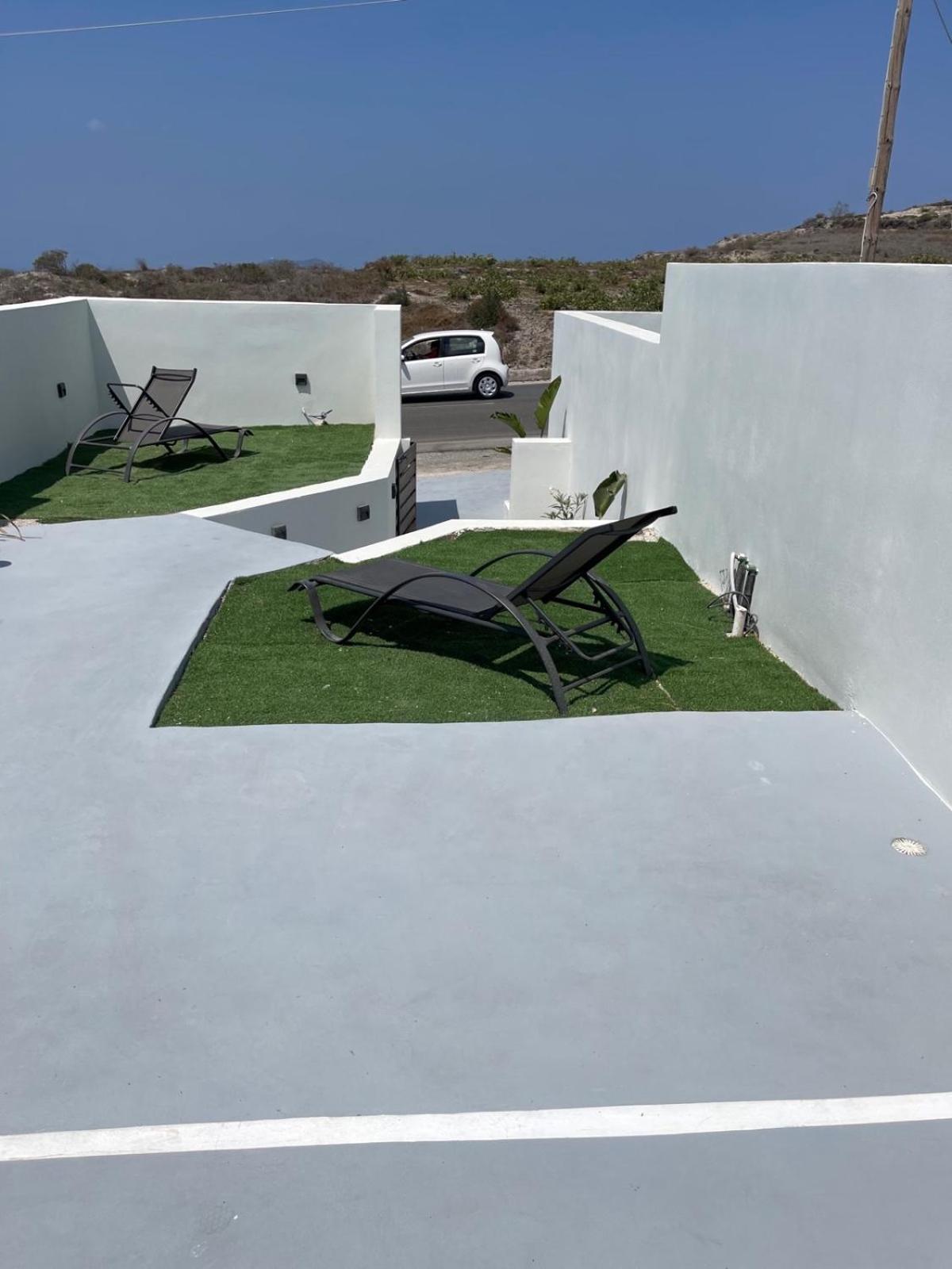 Lejardin Suites Santorini Πύργος Εξωτερικό φωτογραφία